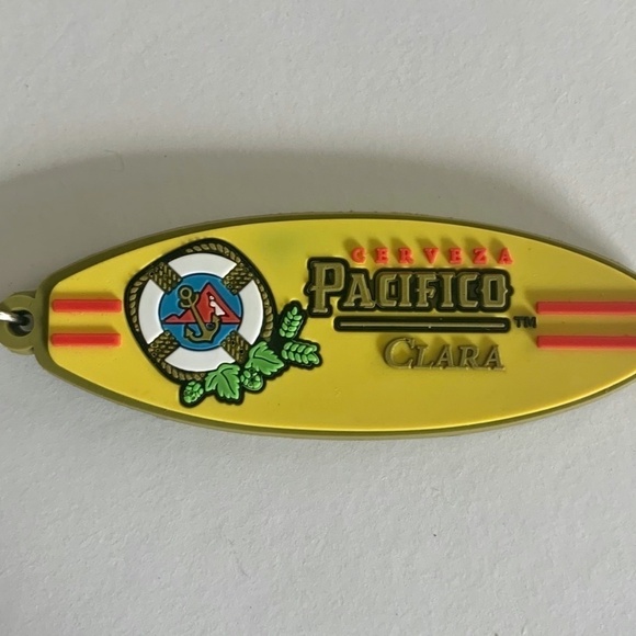 Pacifico Beer Cerveza Clara Surfboard Keychain Yellow Rubber Key Fob Keychain 3” - Picture 4 of 7